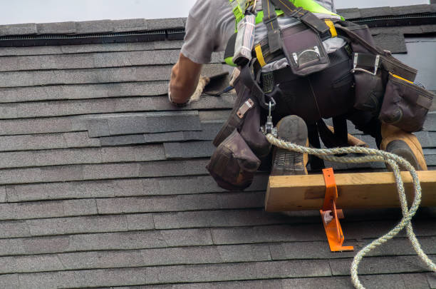 Quick and Trustworthy Emergency Roof Repair Services in Salt Creek Commons, IN
